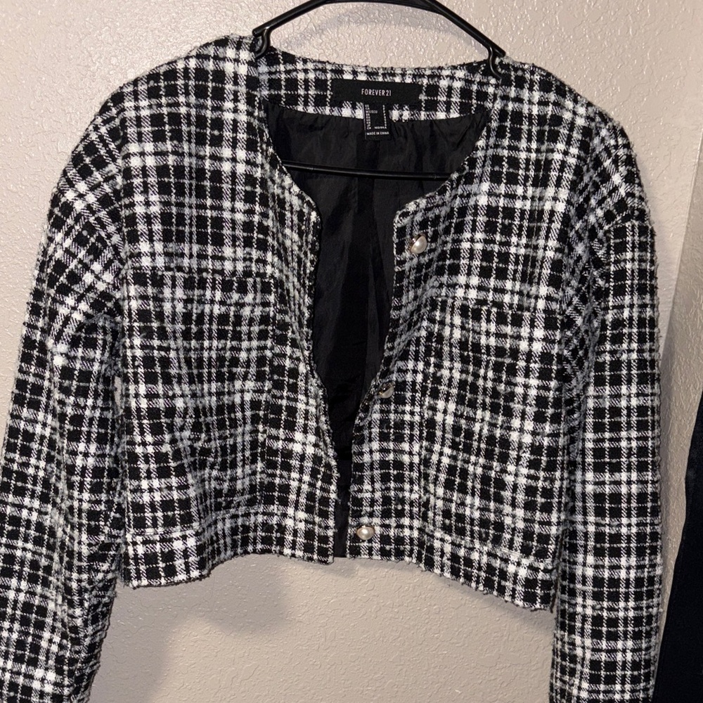 Forever 21 Cropped Blazer